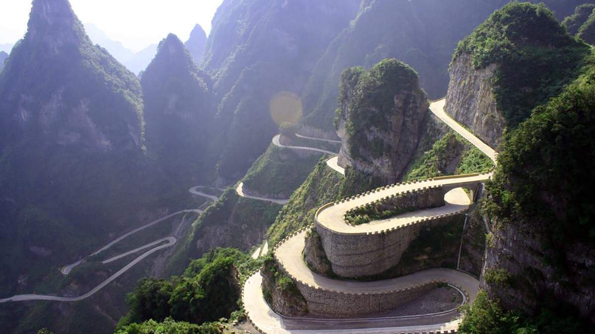 7 найнебезпечніших доріг у світі