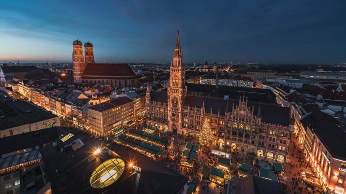 Мюнхен отказался от рождественской ярмарки из-за COVID