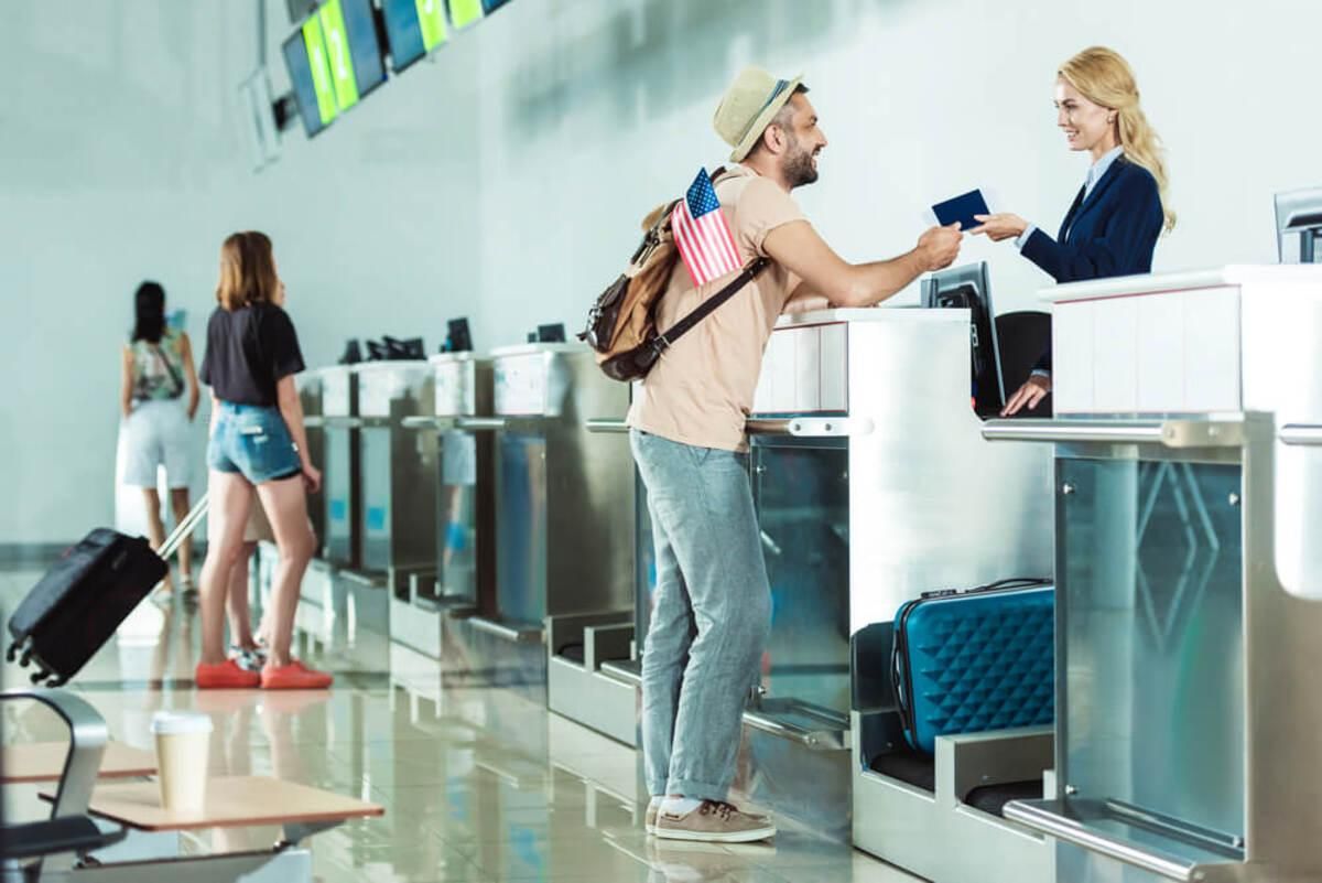 Добірка фраз для спілкування в аеропорту, які має знати кожен мандрівник Добірка фраз для спілкування в аеропорту, які має знати кожен мандрівник