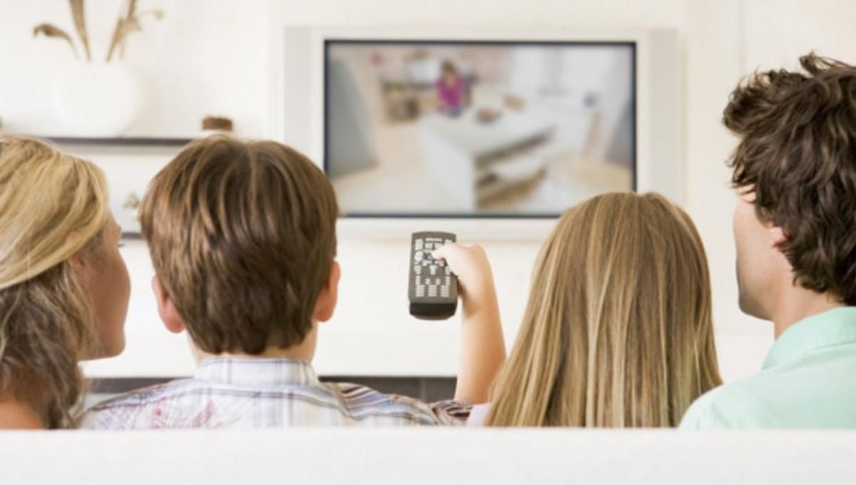 Класні комедії для сімейного вечора: добірка вихідного дня Класні комедії для сімейного вечора: добірка вихідного дня