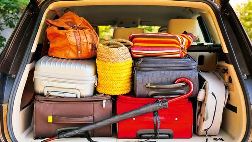 Зіпсована подорож: чим може обернутися для авто повністю закладений багажник