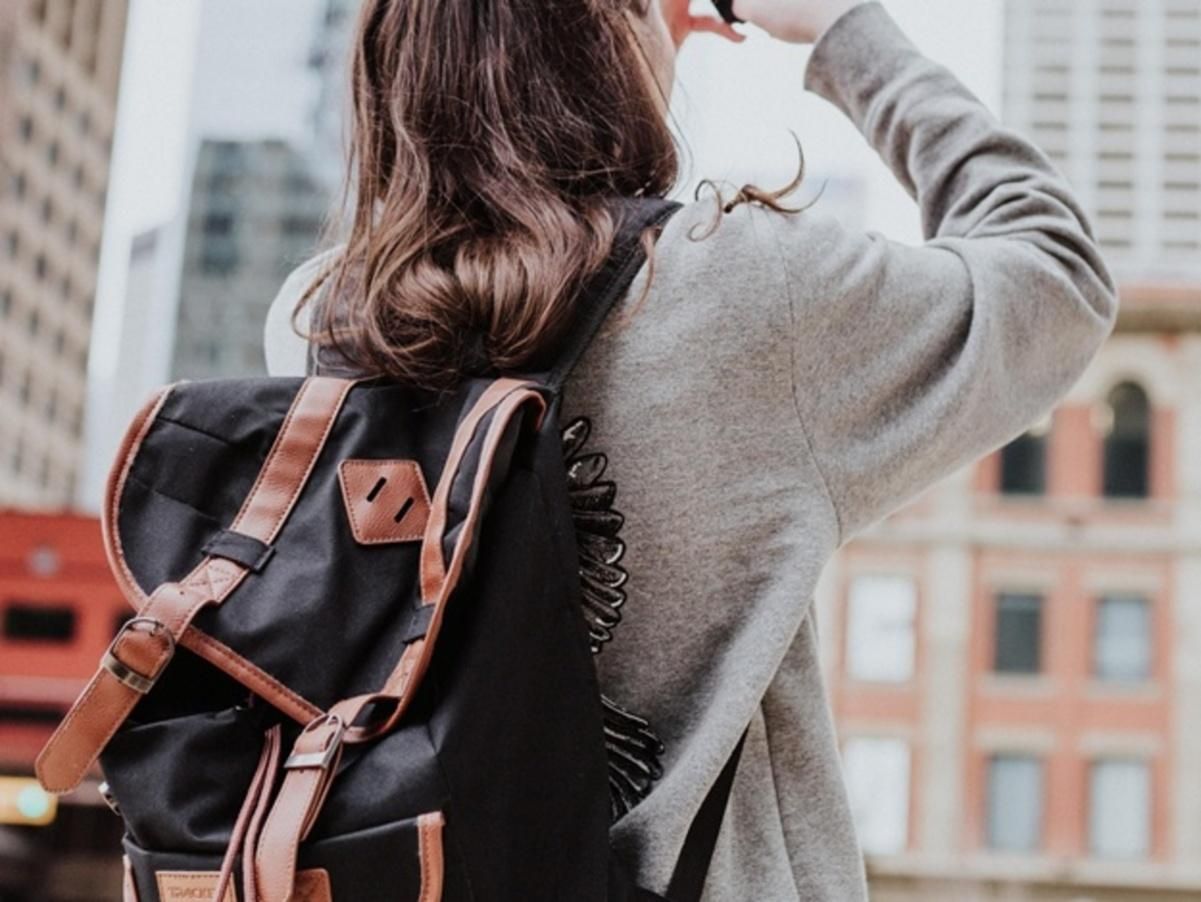 Що необхідно взяти в ручну поклажу: список речей Що необхідно взяти в ручну поклажу: список речей