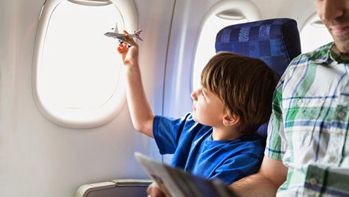 Аерофобія: як побороти страх польотів і забезпечити собі комфорт у літаку