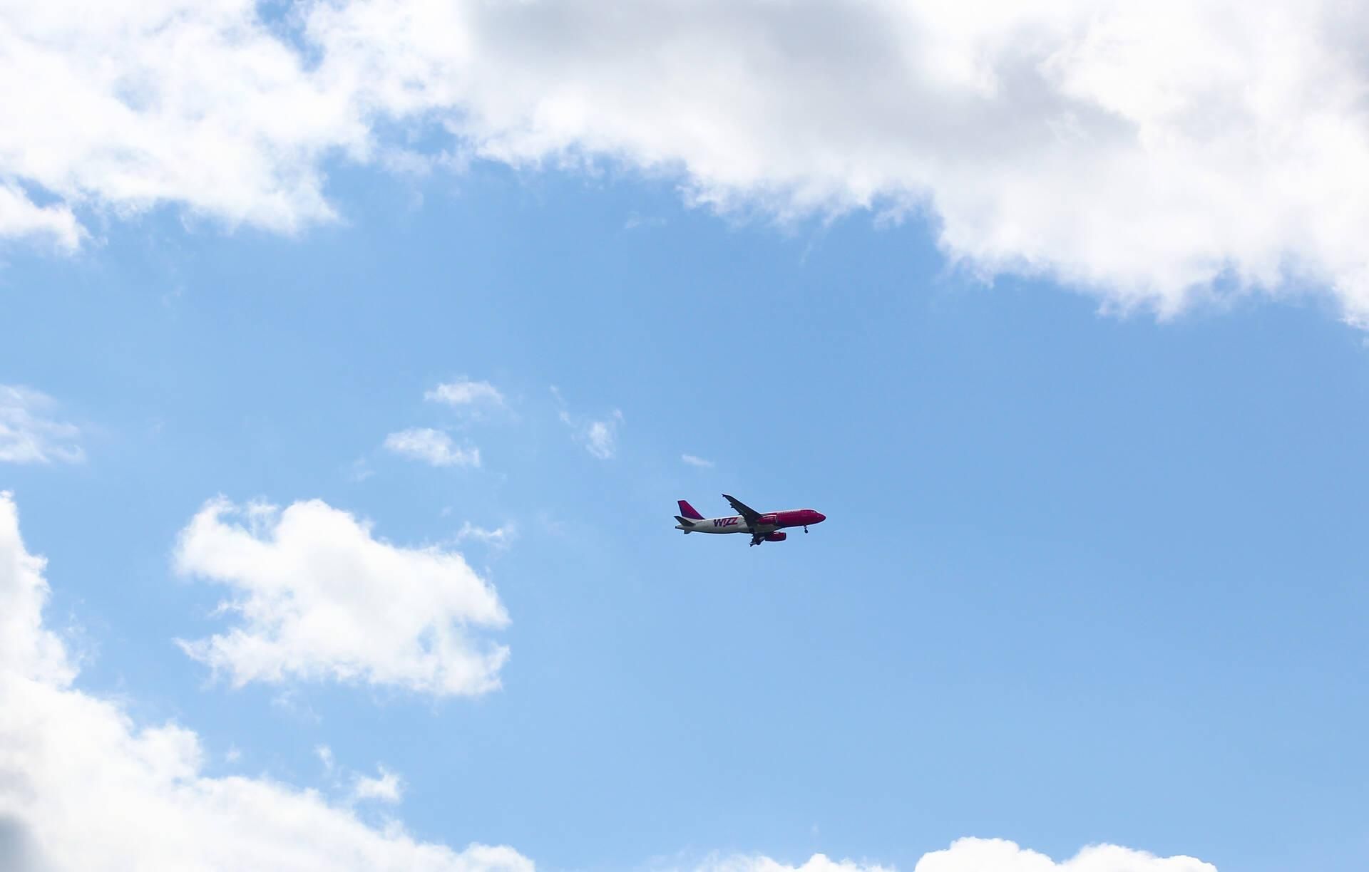 Пассажирам самолета пришлось лететь 9 часов в никуда Пассажирам самолета пришлось лететь 9 часов в никуда