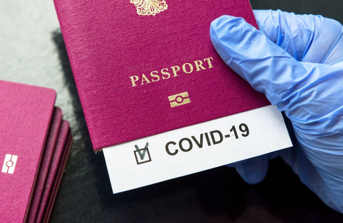 За якої умови в українців з'являться COVID-паспорти