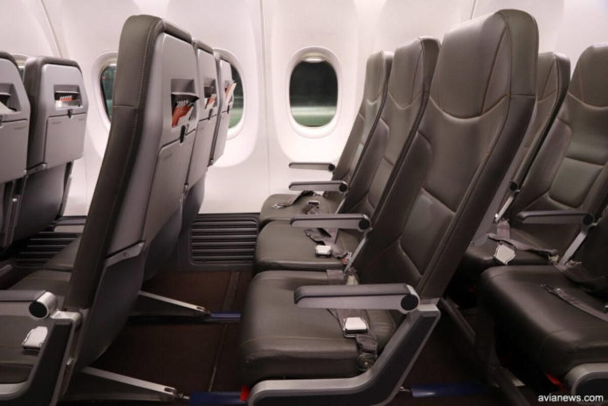 SkyUp предложил спальные места в самолете