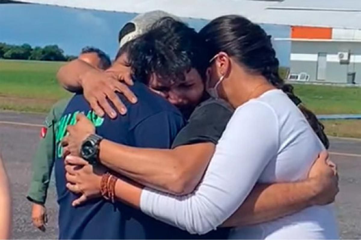 Пілот місяць прожив у джунглях Пілот місяць прожив у джунглях