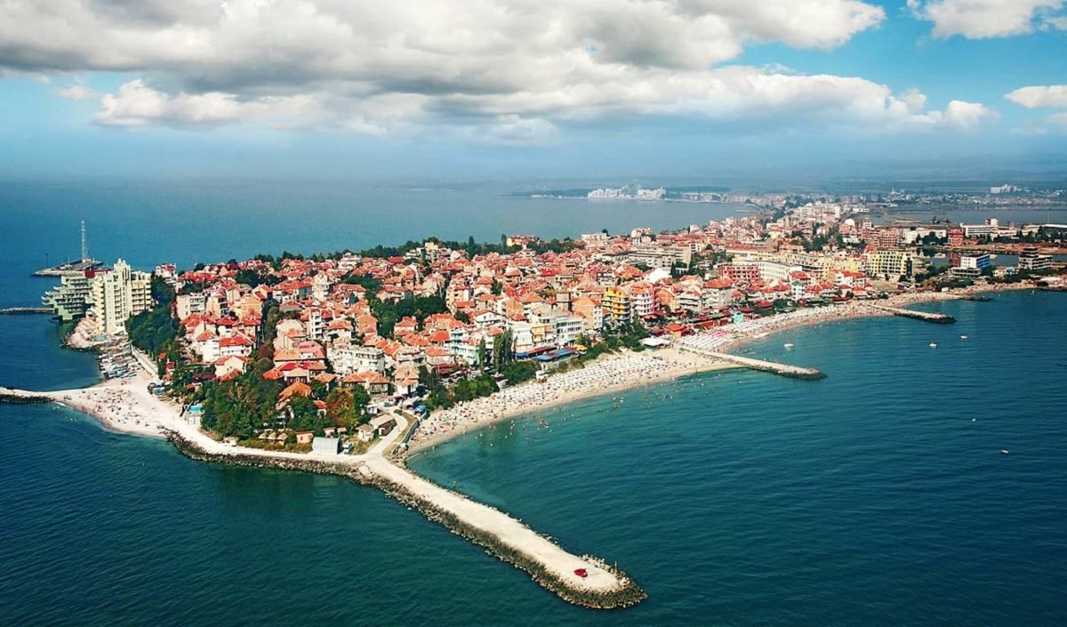 Болгария открывается для туристов с 1 мая 2021: ограничения Болгария открывается для туристов с 1 мая 2021: ограничения