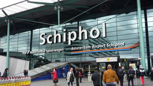 Нидерланды упростили требования к тестам авиапассажиров из Украины