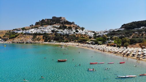 200 туристів безкоштовно відправлять на відпочинок до Греції: деталі