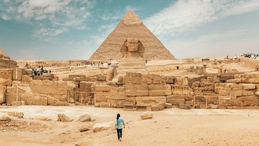Вулична їжа, піраміди та брудні вулиці: що можна побачити у Каїрі