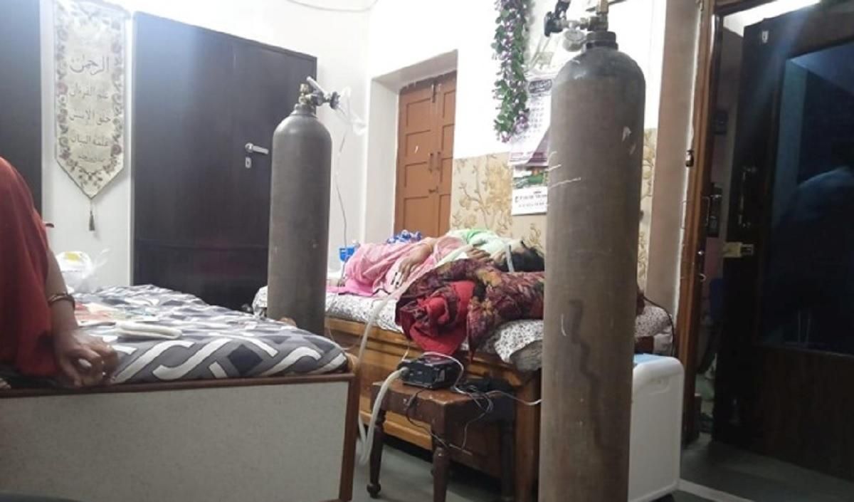 Люди лежат на улицах, - жители Индии об ужасах эпидемии Люди лежат на улицах, - жители Индии об ужасах эпидемии