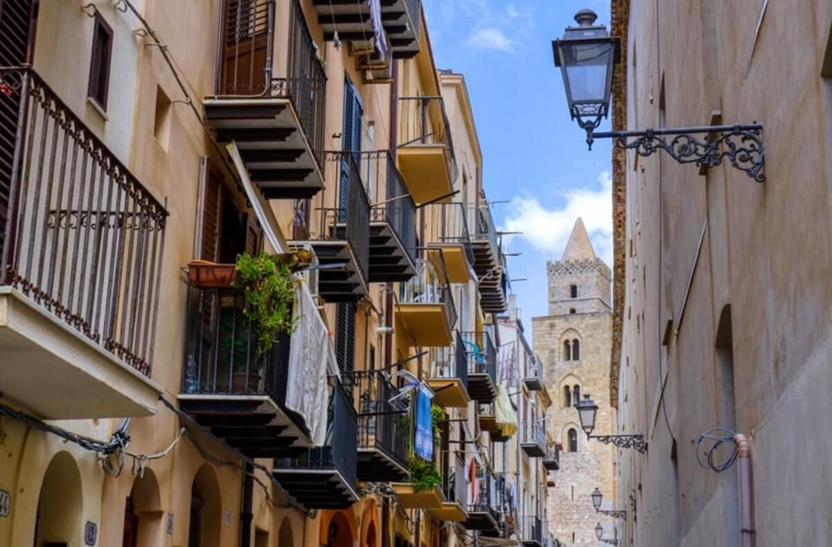 В итальянской Сицилии продают дома за 1 евро