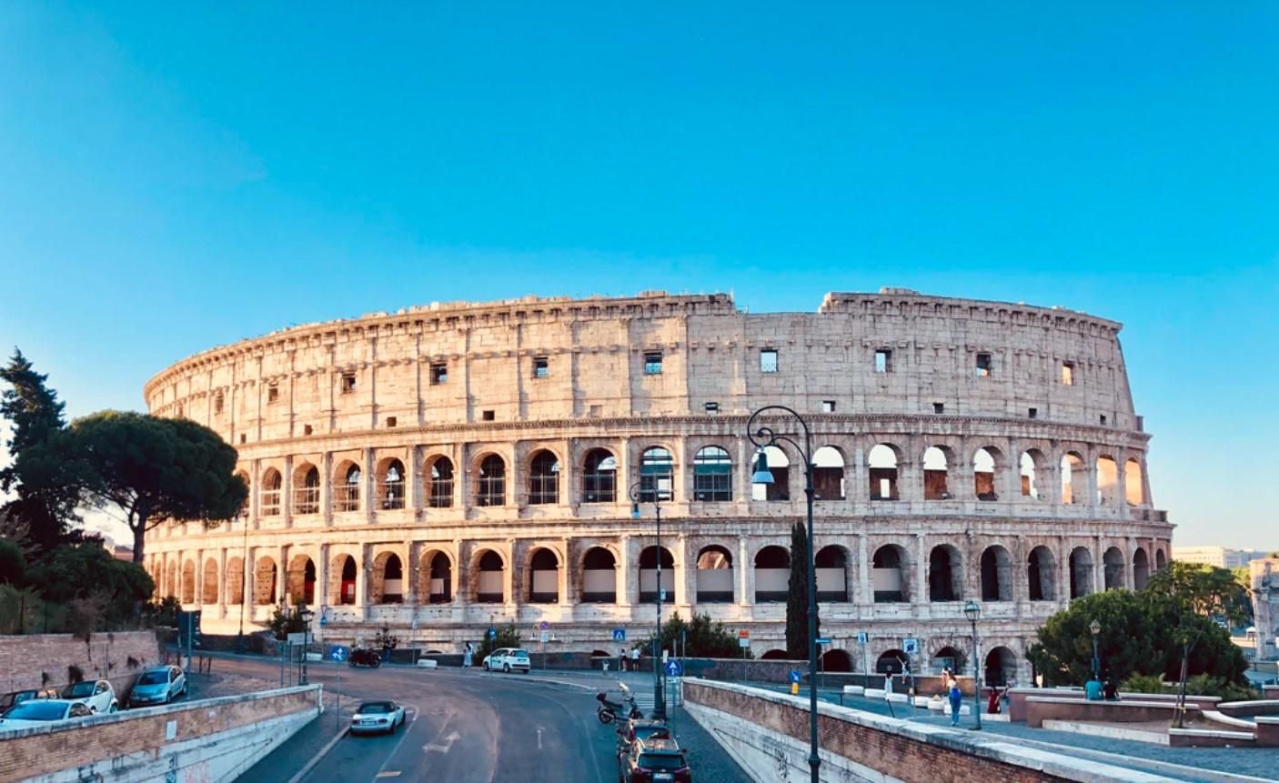 У Колізеї побудують нову сцену: відновлять арену гладіаторських шоу У Колізеї побудують нову сцену: відновлять арену гладіаторських шоу