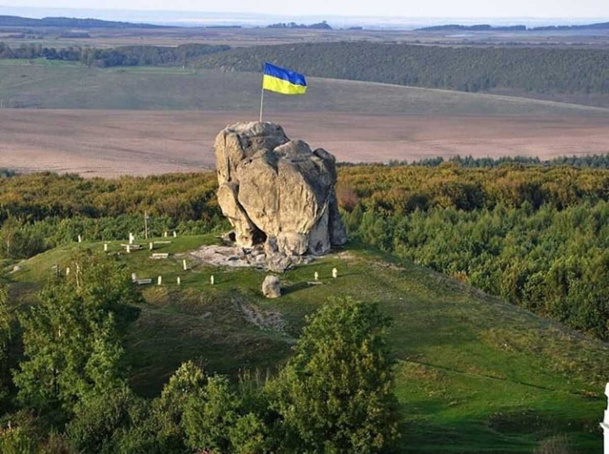 Цікаві місця неподалік Львова, де можна чудово провести час з друзями Цікаві місця неподалік Львова, де можна чудово провести час з друзями