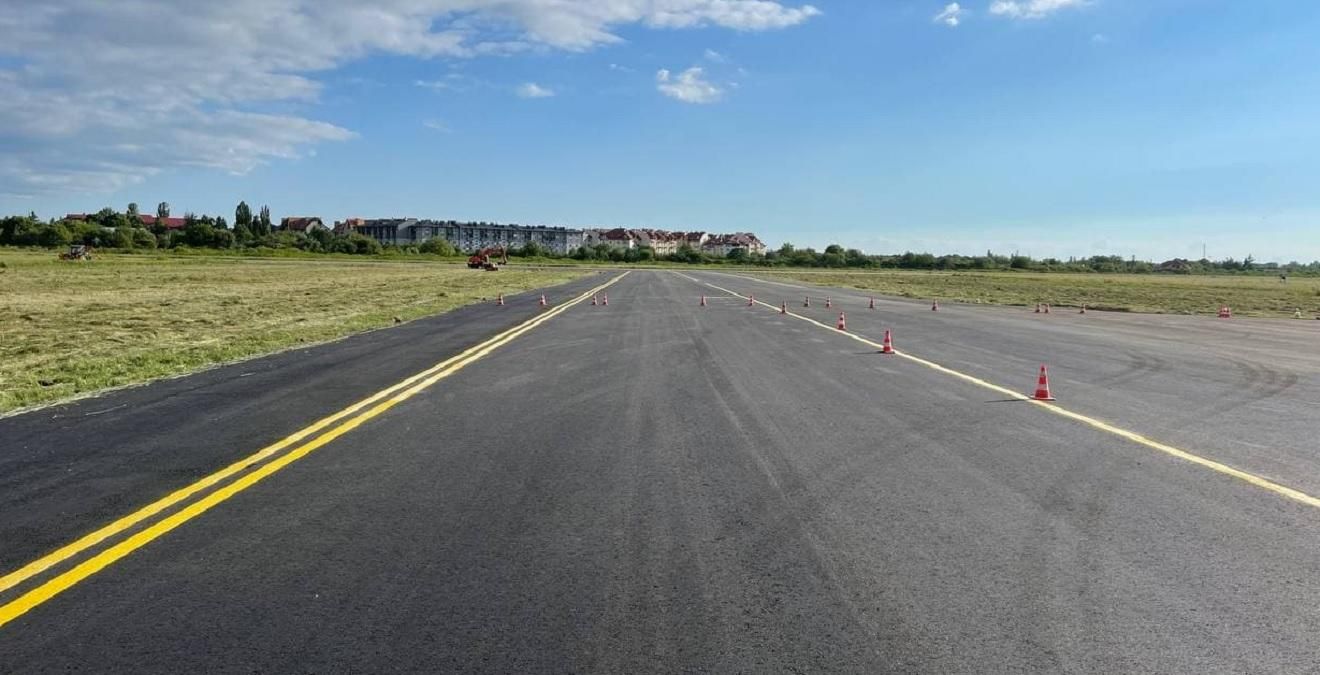 На Закарпатті аеропорт Ужгород готується прийняти перший рейс На Закарпатті аеропорт Ужгород готується прийняти перший рейс