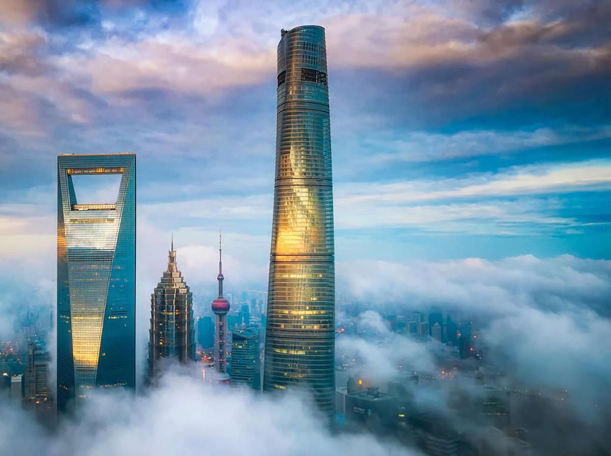 Найвищий у світі готель розташований в Китаї на 120 поверсі хмарочосу