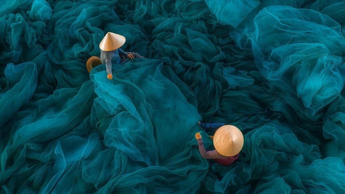 Фотографка з В'єтнаму показала фото буденних процесів як мистецтво