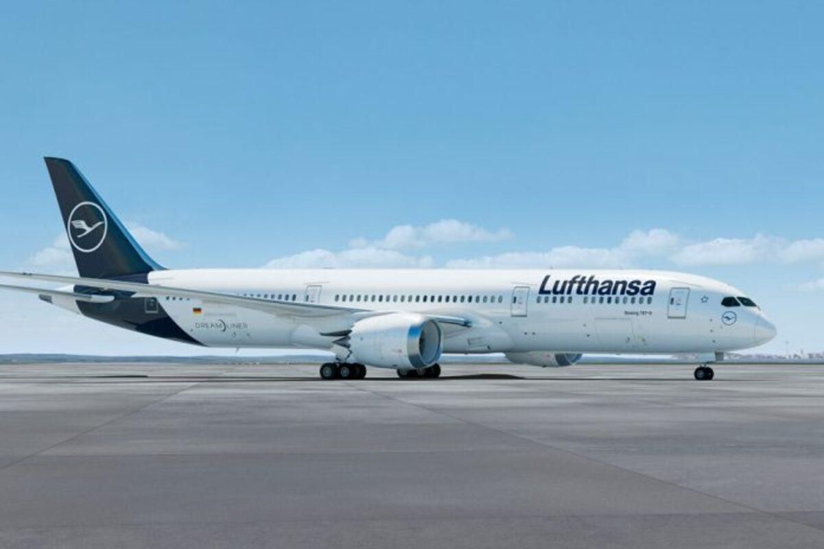 Lufthansa переходить на гендерно-нейтральні вітання у літаках Lufthansa переходить на гендерно-нейтральні вітання у літаках