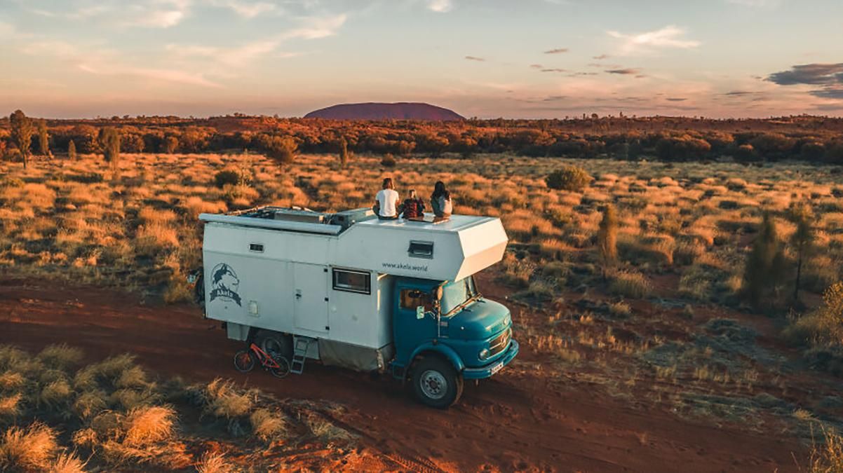 Семья путешествовала в трейлере 3 года из Австрии в Австралию фото Семья путешествовала в трейлере 3 года из Австрии в Австралию фото
