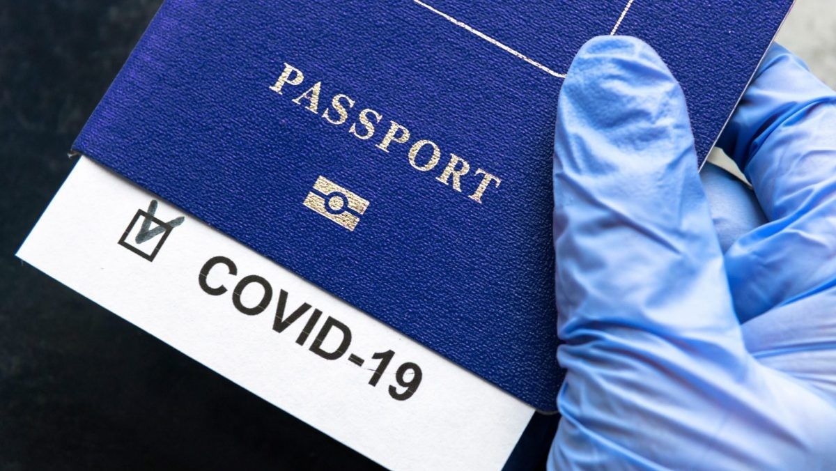 Подделали ковид-сертификаты и пытались сесть на самолет: в Тель-Авиве задержали 23 пассажиров - Travel Подделали ковид-сертификаты и пытались сесть на самолет: в Тель-Авиве задержали 23 пассажиров - Travel