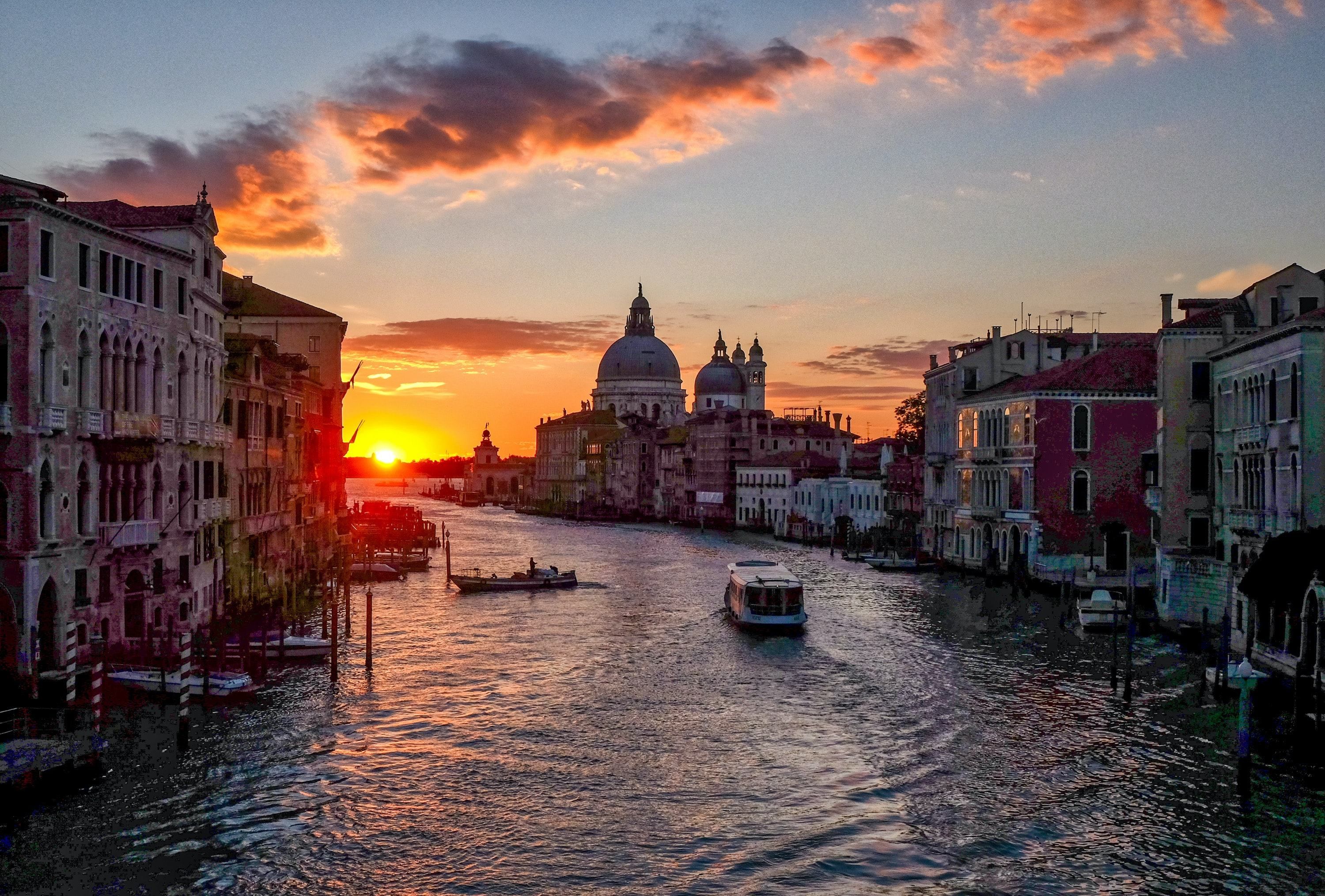 У Венеції планують ввести платний вхід у місто: скільки доведеться заплатити туристам - Travel