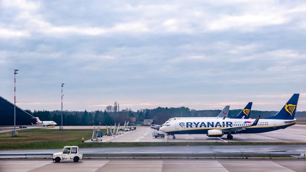 Лоукостер Ryanair намерен завезти в Украину 20 самолетов - Travel