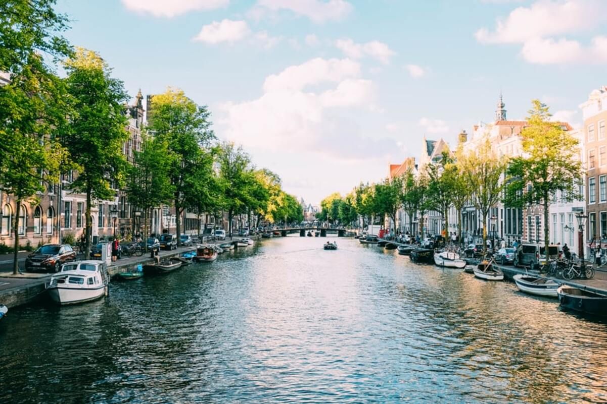 Амстердам очікує на два мільйони туристів