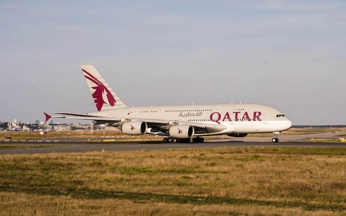 Qatar Airways пропонує знижку для студентів на усі перельоти