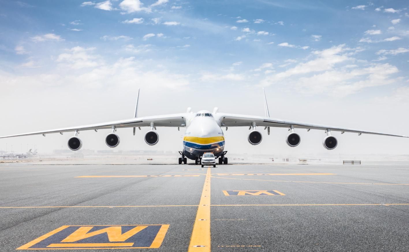 Що відомо про перші плани державної авіакомпанії UNA: напрямки, ціни та нововведення - Travel