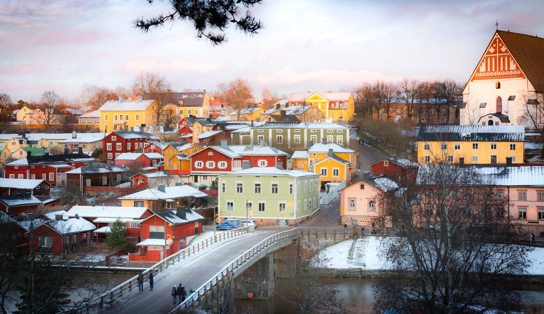 Швеция, Швейцария и Финляндия изменили условия въезда для украинских туристов - Travel
