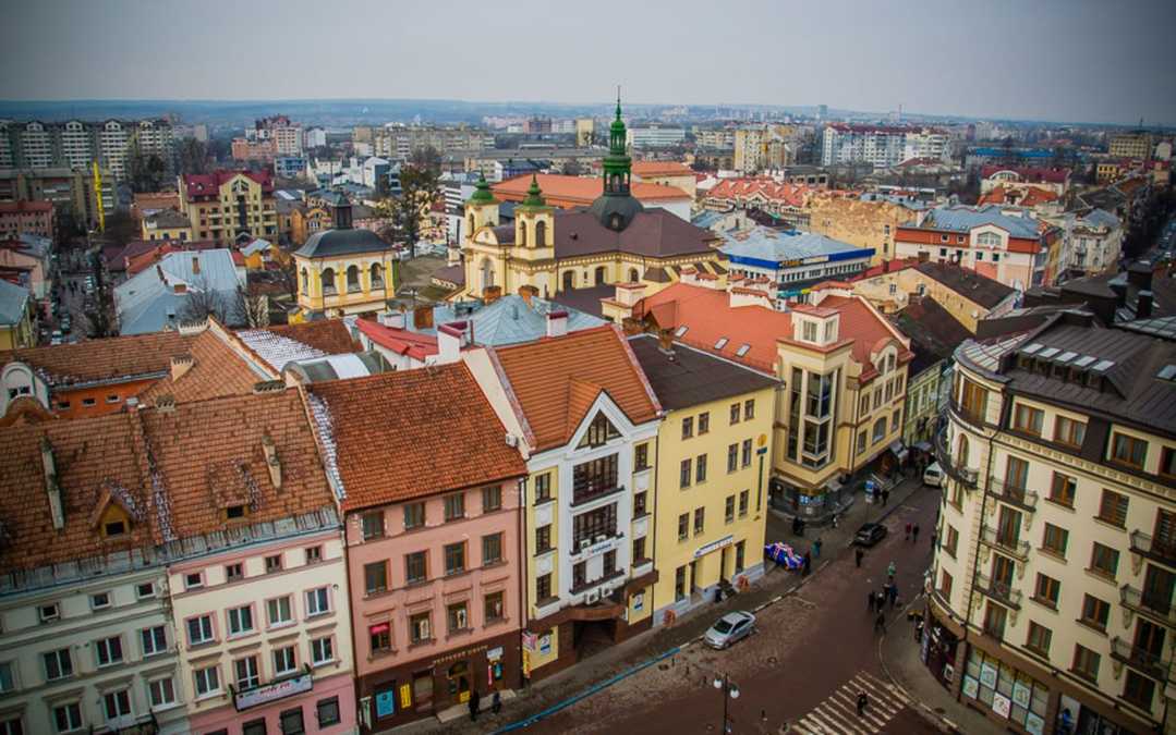 Туристический Ивано-Франковск: какие локации города стоит посетить во время  путешествия - Новости Ивано-Франковск - Travel