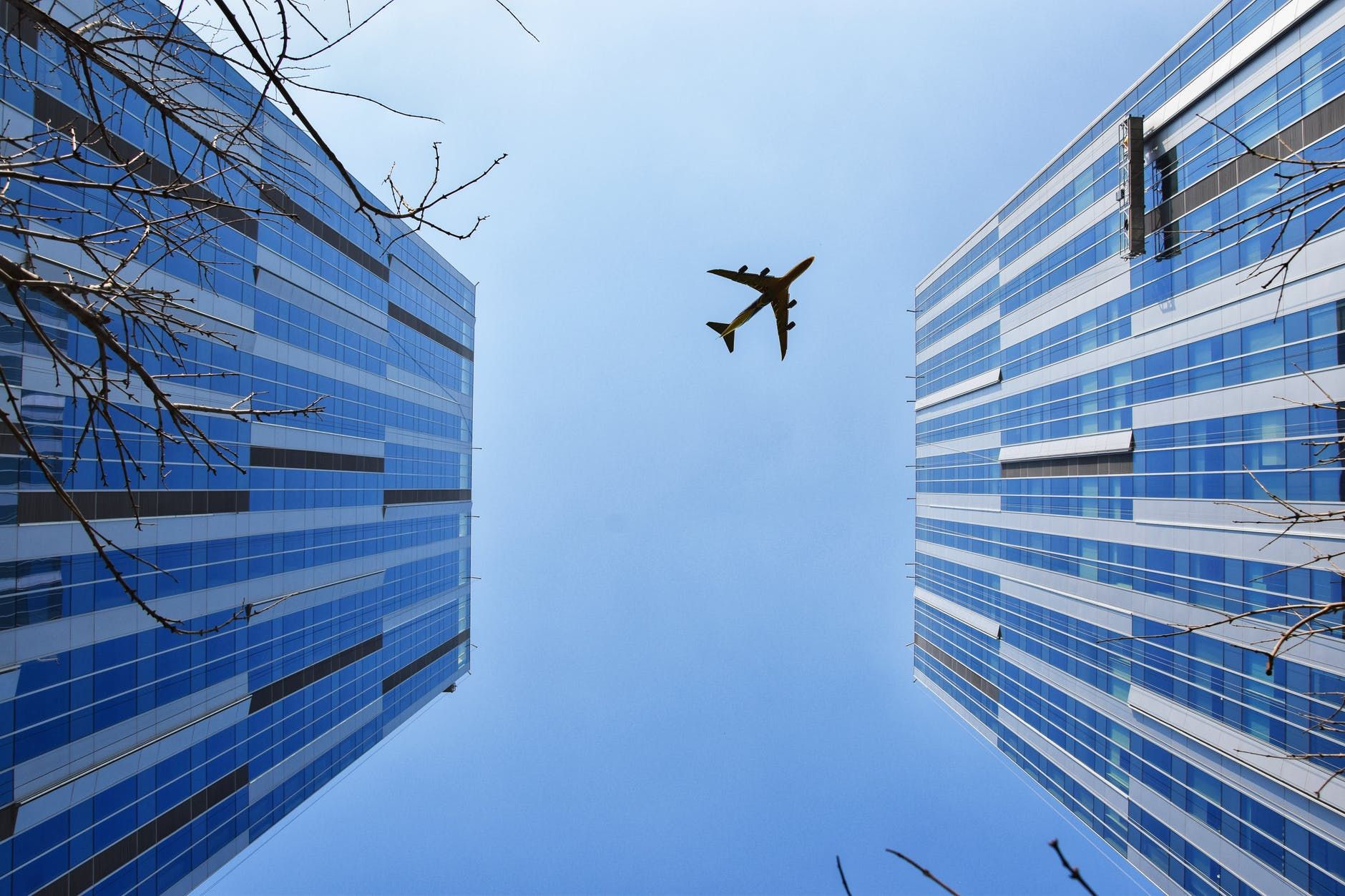 Куди літали найчастіше: 20 найпопулярніших авіанапрямків світу у 2021 році - Travel