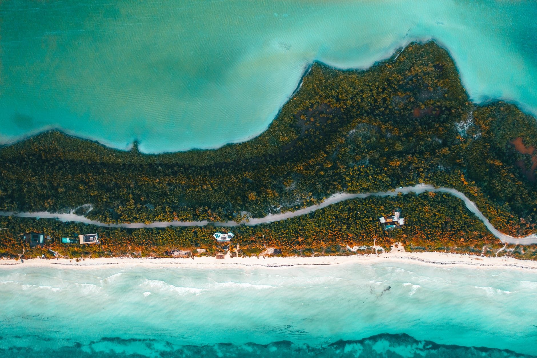 SkyUp и МАУ получили разрешение на полеты в Сардинию - Travel SkyUp и МАУ получили разрешение на полеты в Сардинию - Travel