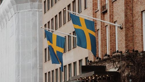 У слід за Данією: Швеція скасовує майже всі COVID-обмеження