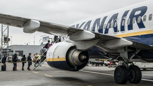 Ryanair зупинив продаж авіаквитків з двох міст України: що відомо 