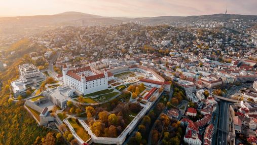 Словаччина спростила умови в'їзду для іноземців: що зміниться
