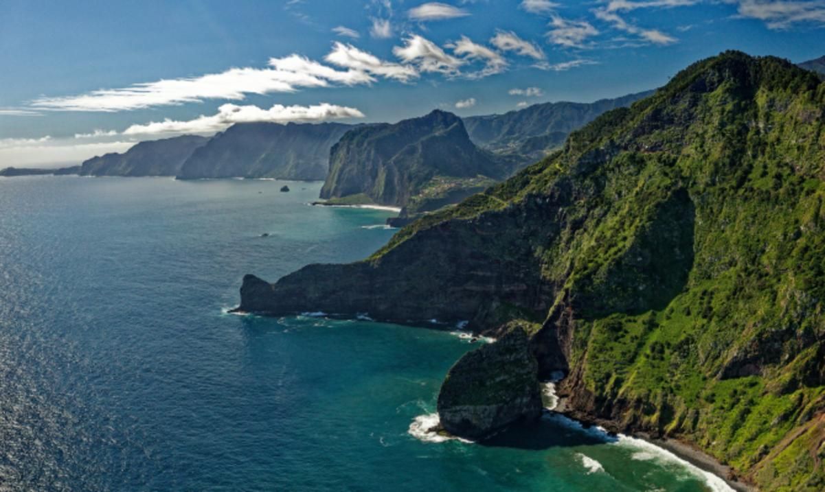 Райський острів Мадейра скасовує всі обмеження для мандрівників - Travel