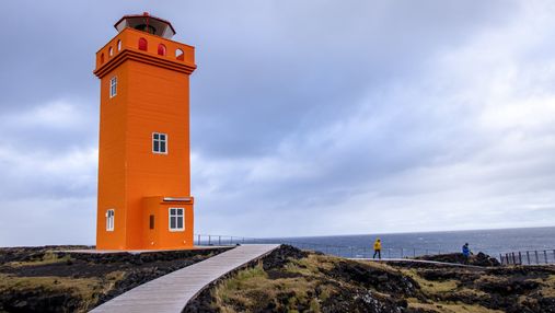 Як до пандемії: Ісландія повністю скасувала обмеження в межах країни
