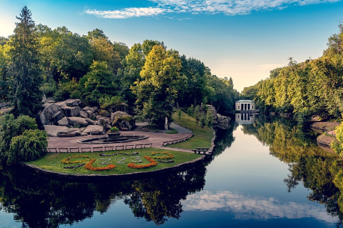 Куди поїхати на вихідні у травні 2025 - найкращі місця в Україні - Travel Куди поїхати на вихідні у травні 2025 - найкращі місця в Україні - Travel