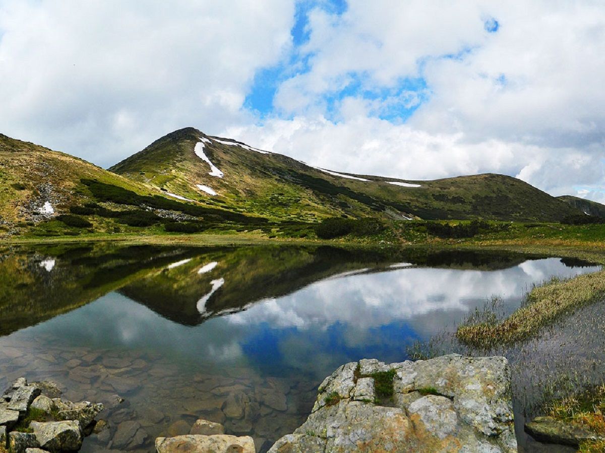 Почему нельзя купаться в озере Несамовитое - можно ли купаться в озере Несамовитое - Travel Почему нельзя купаться в озере Несамовитое - можно ли купаться в озере Несамовитое - Travel