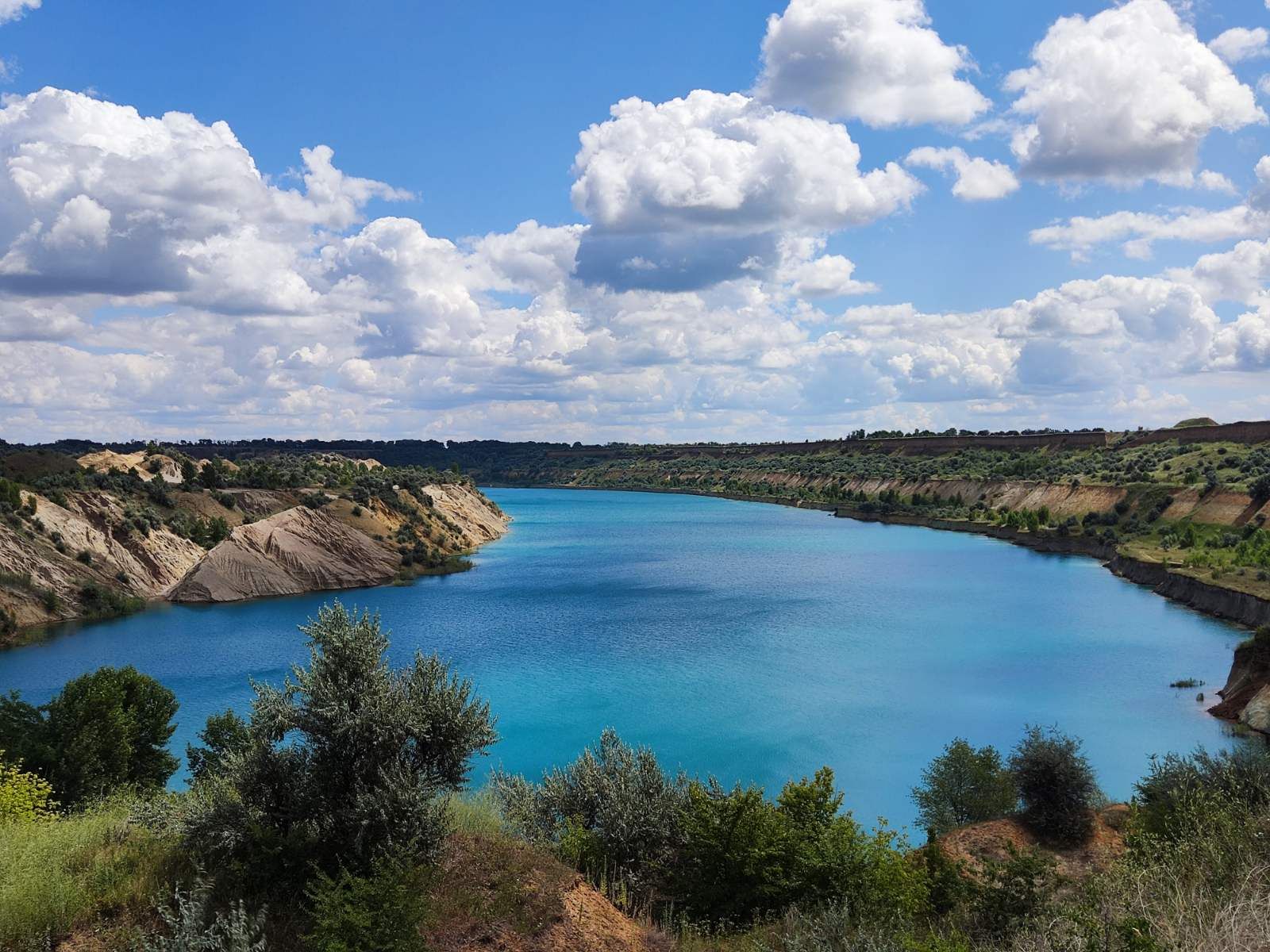 Морозівський вугільний розріз - що відомо про відпочинок на кар'єі, пляжі і як добратися - Travel Морозівський вугільний розріз - що відомо про відпочинок на кар'єі, пляжі і як добратися - Travel