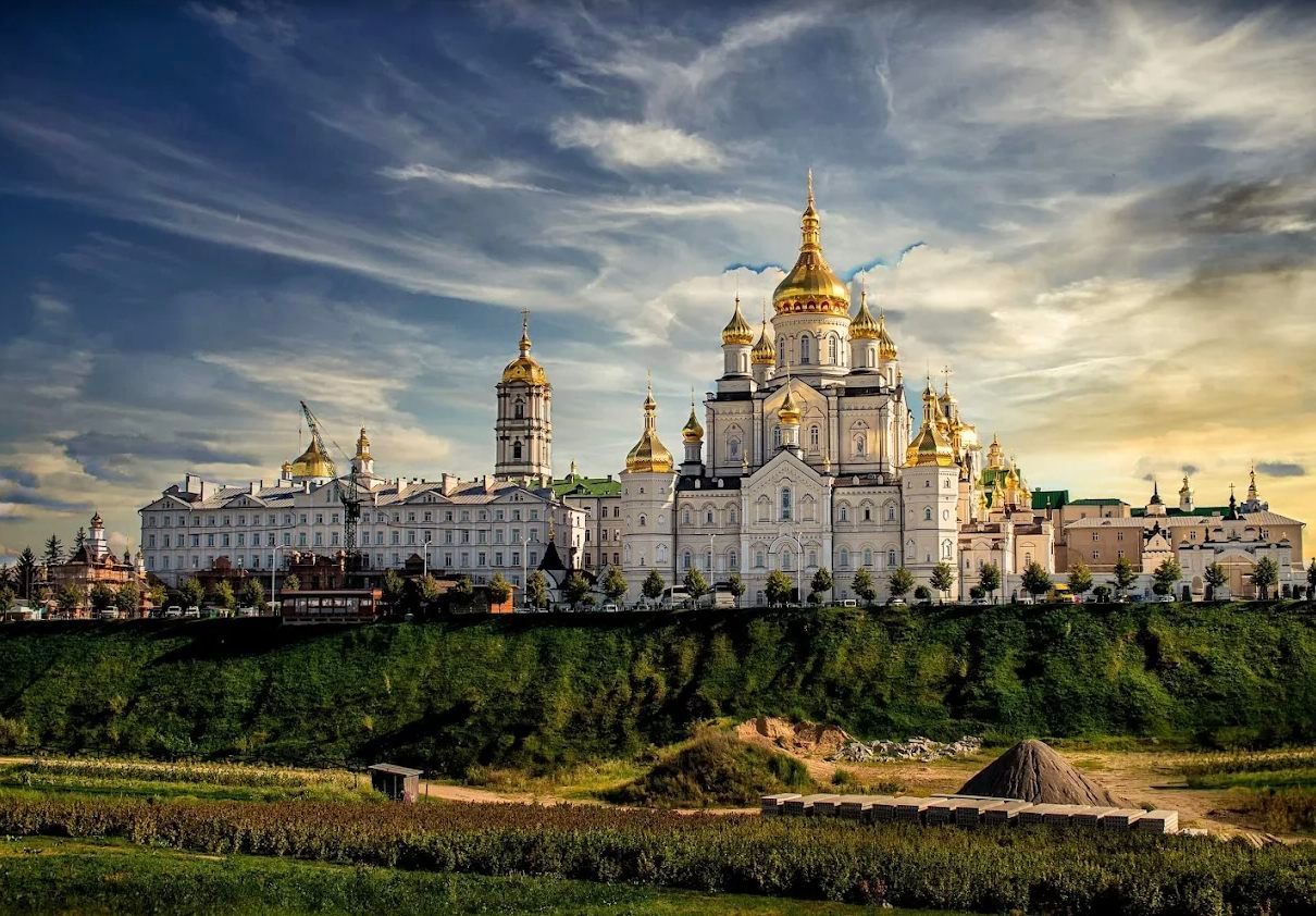 Топ 5 храмов Украины с самой красивой архитектурой Топ 5 храмов Украины с самой красивой архитектурой