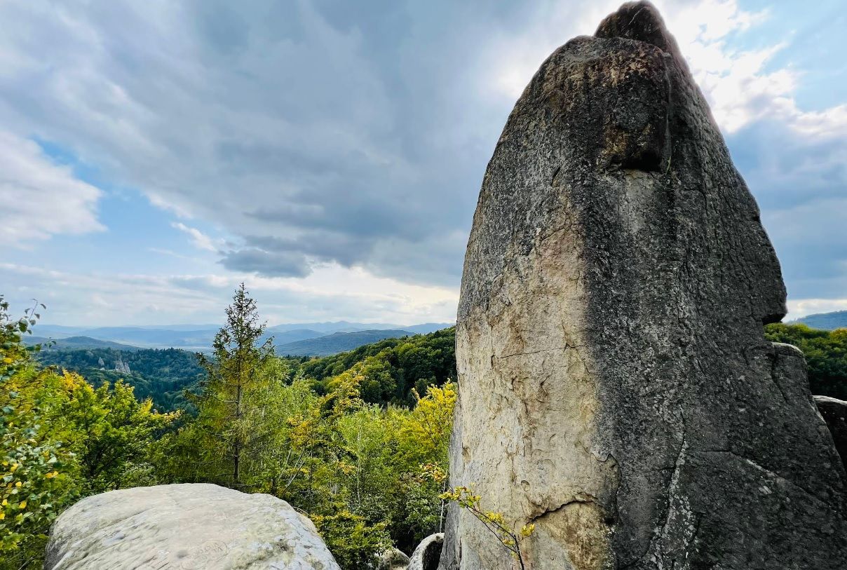 Крепость Тустань - что посмотреть, где находится - скала Острый Камень - Travel Крепость Тустань - что посмотреть, где находится - скала Острый Камень - Travel