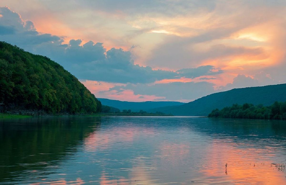 Куда поехать вместо моря в Украине - где отдохнуть в Украине в 2025 году - Travel