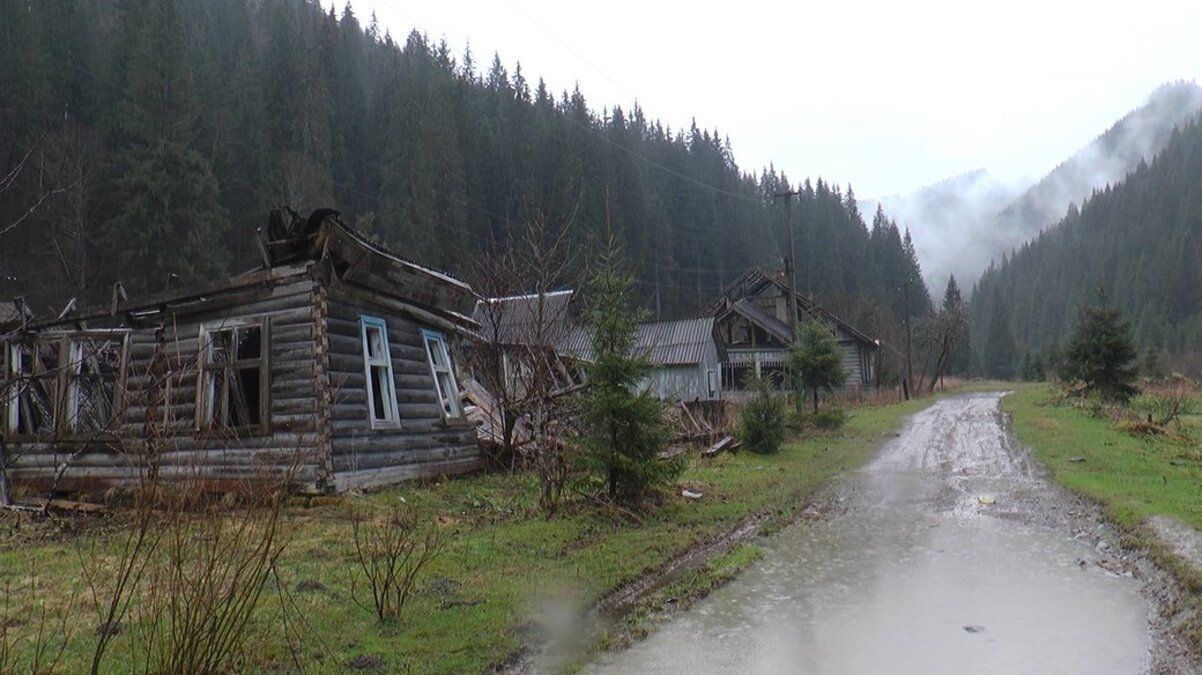 Село-призрак в Карпатах - когда-то это был известный курорт - Travel Село-призрак в Карпатах - когда-то это был известный курорт - Travel