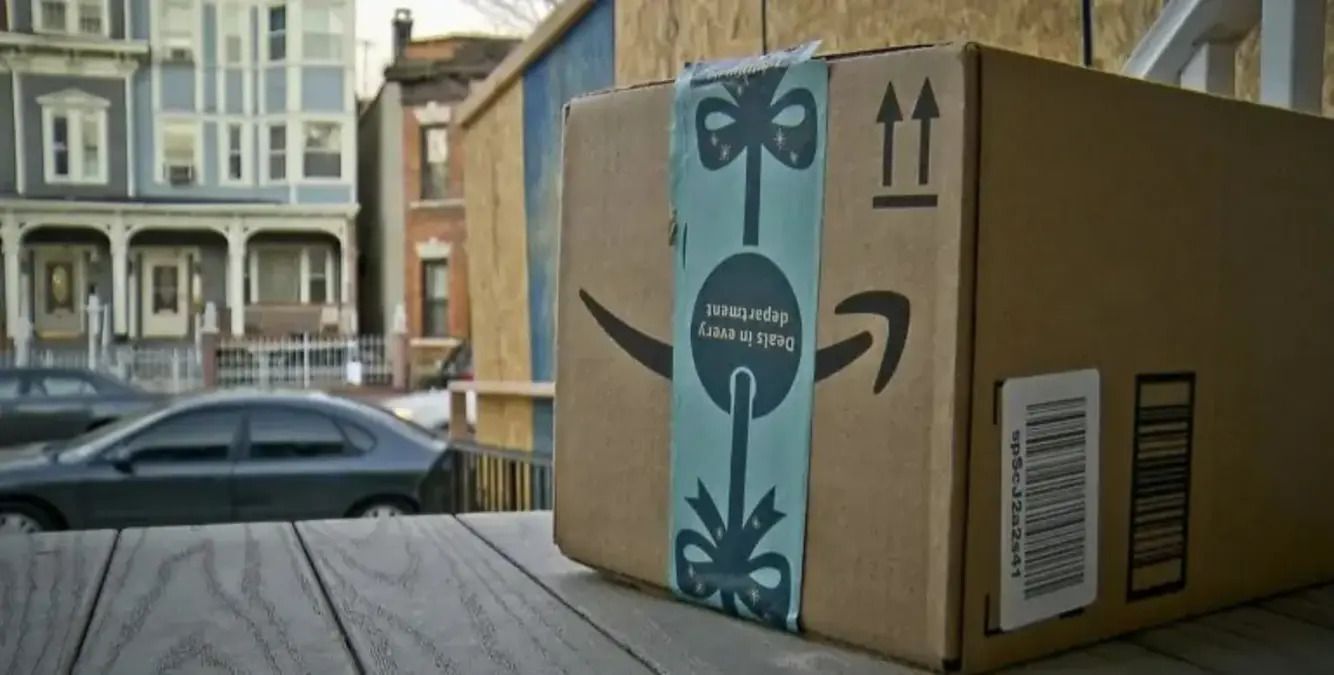 Турист неожиданно получил посылку, и она его шокировала - что там было - Travel