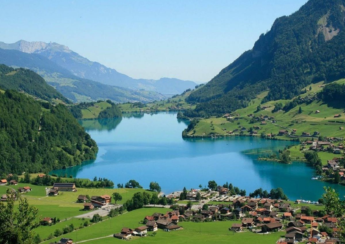 Куда поехать в Европе - туристам советуют город для прохладного отдыха - Travel Куда поехать в Европе - туристам советуют город для прохладного отдыха - Travel