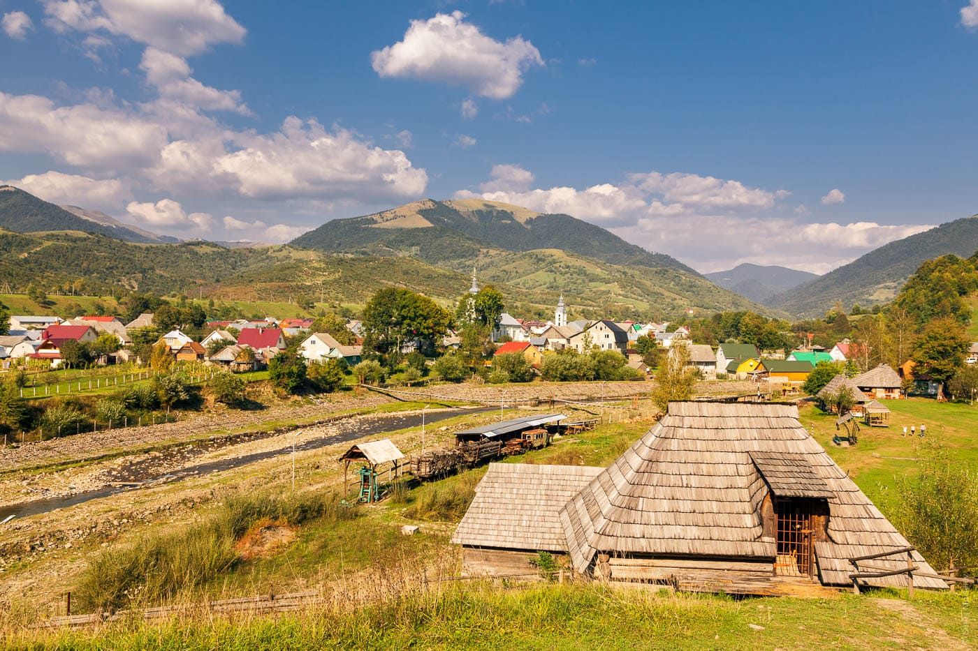 Село десяти музеев и долины крокусов на Закарпатье - где оно расположено - Travel