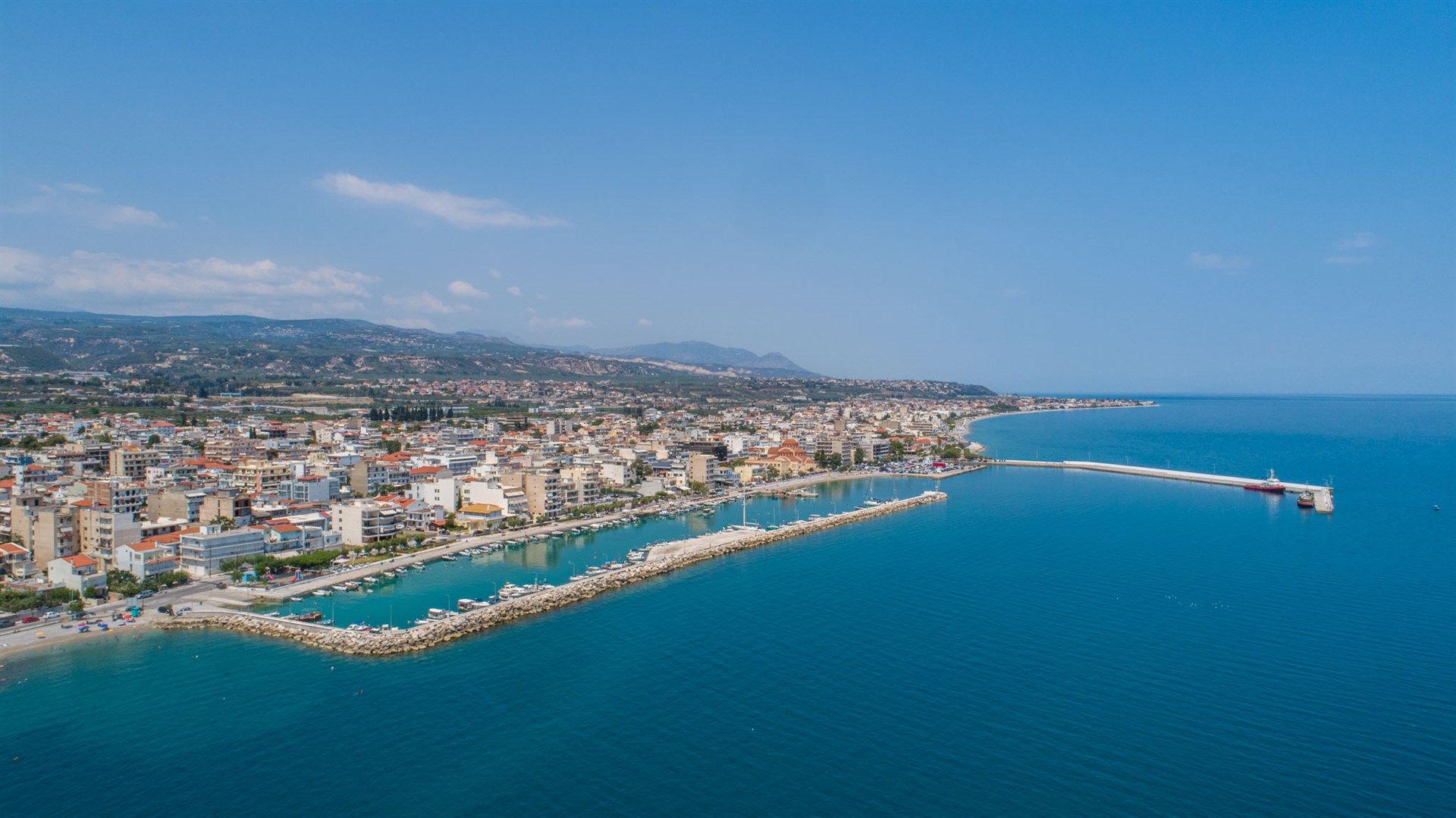 Місто в Греції, де відпочивають влітку місцеві жителі - Travel Місто в Греції, де відпочивають влітку місцеві жителі - Travel